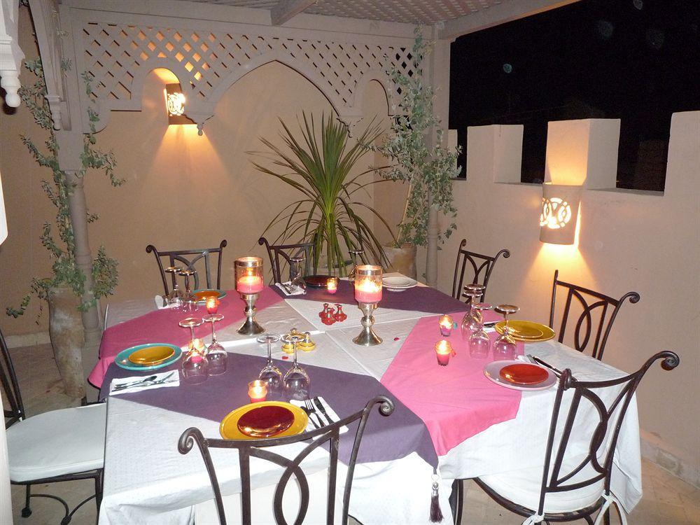 Riad Pachavana Marrakesh Restaurang bild